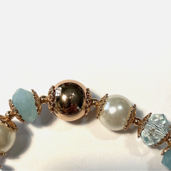 Brand New Betsy Johnson Hearts & Bows Bracelet - Picture 5 of 6